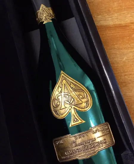 Foto de Armand De Brignac Green Ace Of Spades Brut Champagne x 700ml en caja