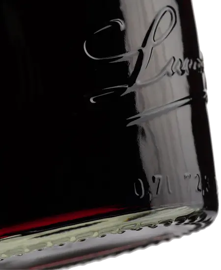 Bols Crema de Cassis x 700ml detalle de botella