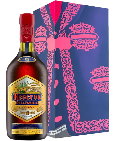 Jose Cuervo Reserva de la Familia x 750ml con canister madera