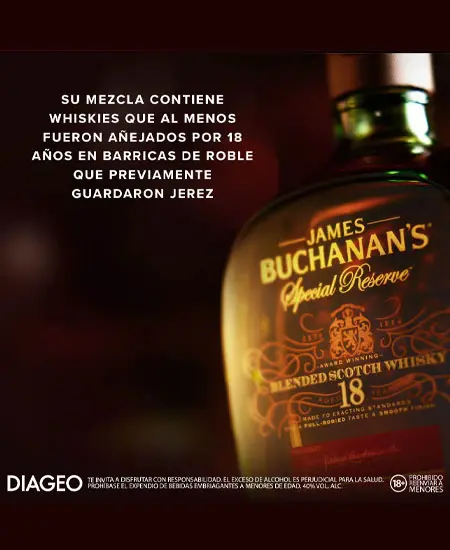 botella de Buchanans 18 años x 750ml plano detalle con frase de característica